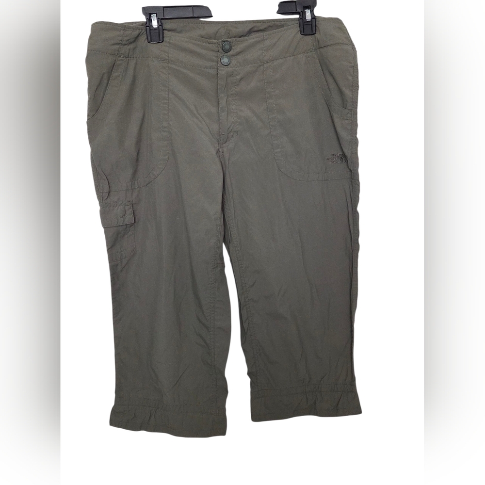 The North Face Women’s Active Capri Performance Size 16
